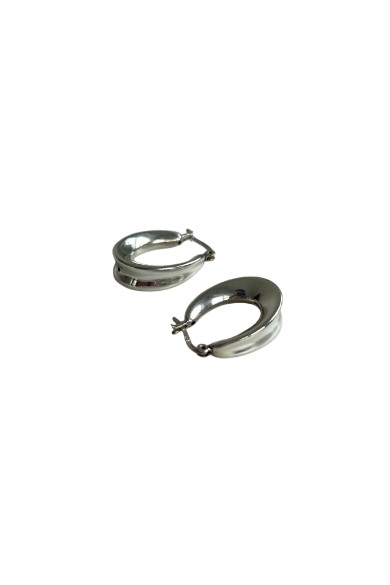 Evora Earring